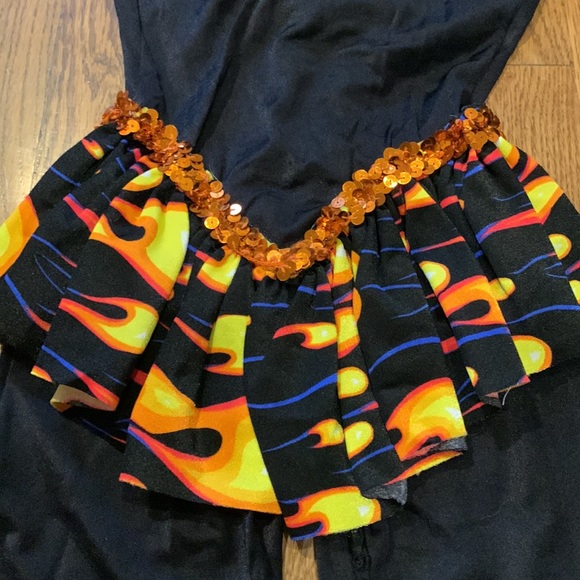 Child’s black leotard dance costume approx Sz 2 with lacing at waist & skirt - Picture 3 of 7